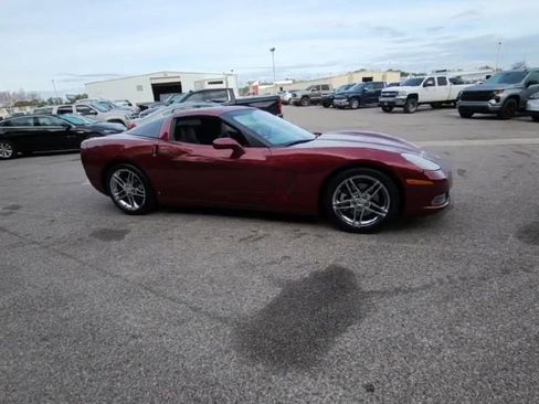 Used 2007 Chevrolet Corvette Coupe image 6