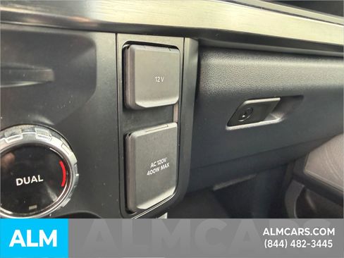 Used 2024 Ford F350 Lariat w/ Lariat Ultimate Package image 22