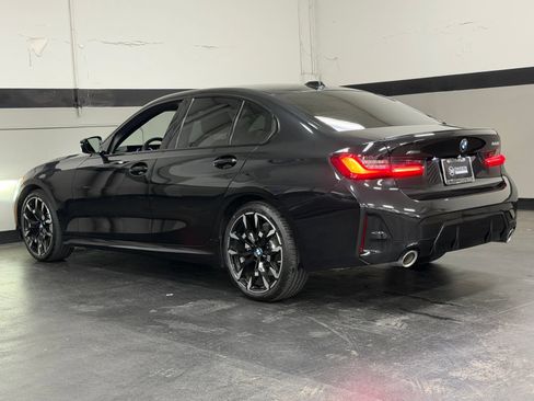Used 2025 BMW 330i xDrive Sedan w/ M Sport Package AWD/4WD image 10
