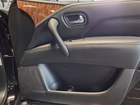 Used 2019 INFINITI QX80 Luxe image 15