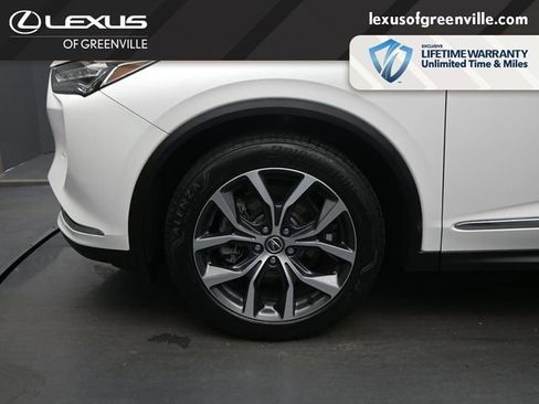 Used 2023 Acura MDX SH-AWD w/ Technology Package image 9