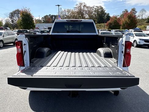 New 2026 Chevrolet Silverado 3500 High Country AWD/4WD image 26