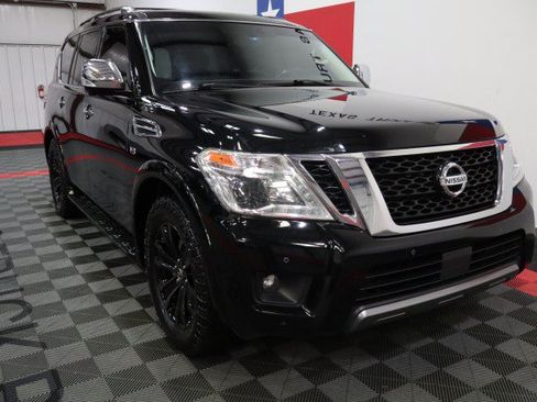 Used 2020 Nissan Armada Platinum w/ Captain's Chairs Package RWD image 16