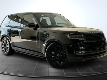 New 2025 Land Rover Range Rover SE