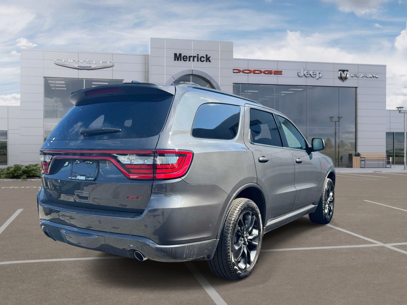Used 2025 Dodge Durango GT AWD/4WD image 6