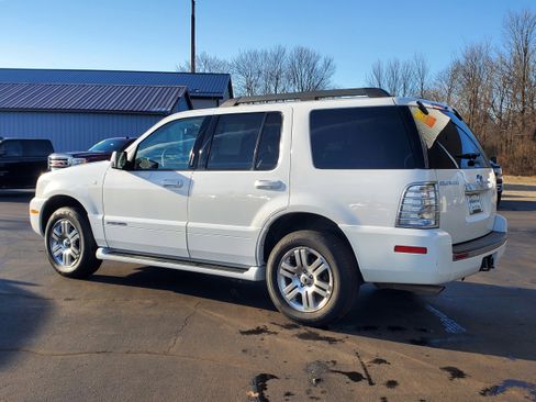 Used 2007 Mercury Mountaineer AWD image 3