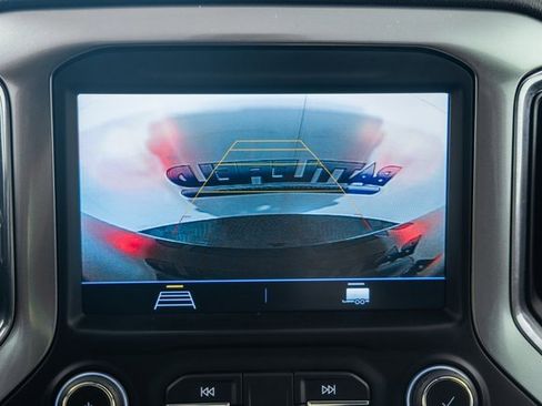 Used 2021 Chevrolet Silverado 1500 LT Trail Boss w/ Bed Protection Package image 42