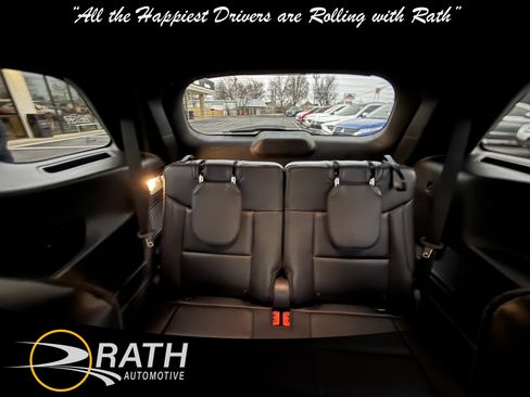 Used 2025 Ford Explorer ST-Line image 20