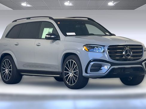 New 2026 Mercedes-Benz GLS 580 4MATIC image 7