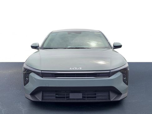 New 2026 Kia K4 LXS FWD image 2