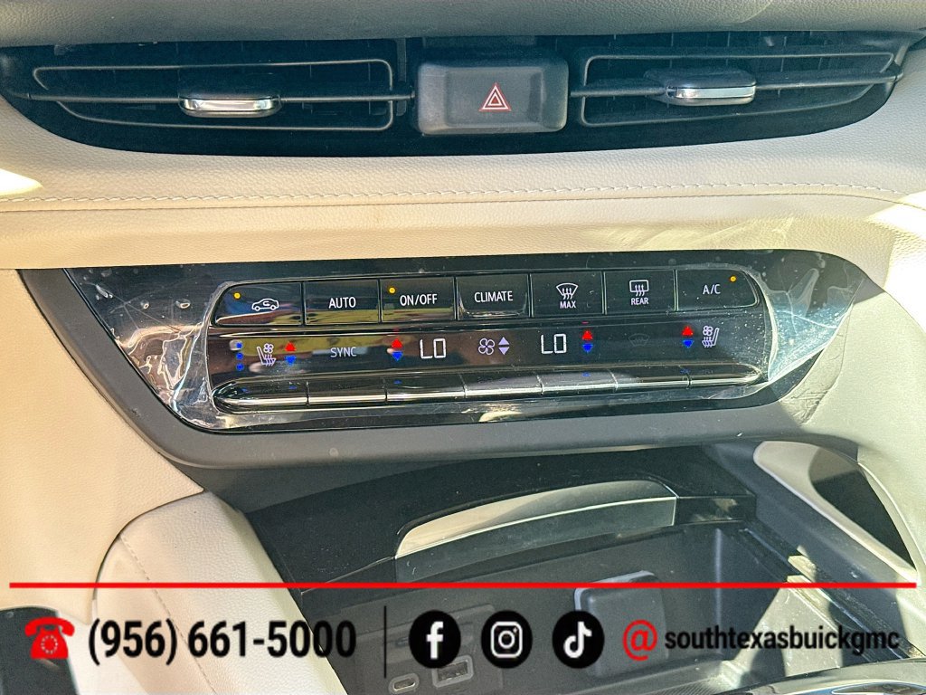Used 2023 Buick Envision Avenir AWD/4WD image 20