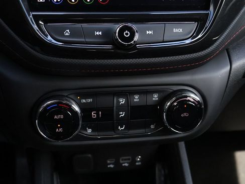 Used 2023 Chevrolet TrailBlazer RS w/ Convenience Package FWD image 23