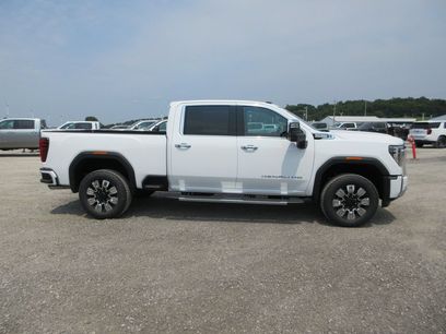 New 2026 GMC Sierra 2500 Denali w/ Denali Reserve Package