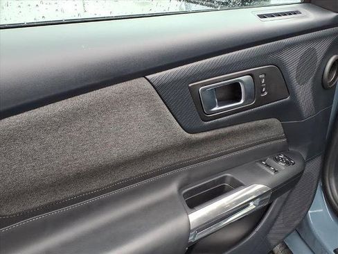 Certified 2024 Ford Mustang Coupe image 5