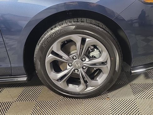 Certified 2025 Honda Accord EX-L image 3