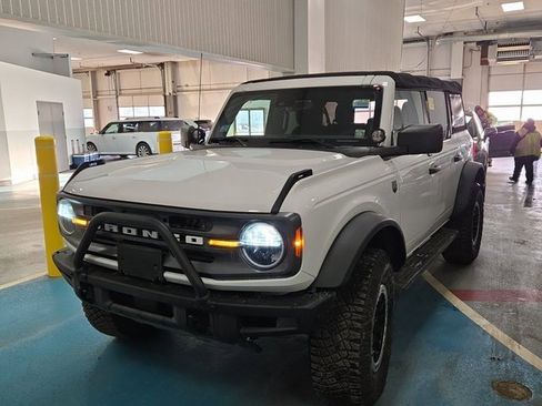 Used 2021 Ford Bronco Big Bend w/ Sasquatch Package image 2