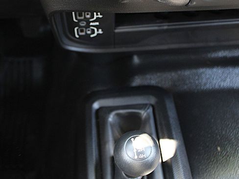 Used 2023 RAM 3500 Tradesman w/ Chrome Appearance Group image 27