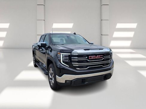 New 2026 GMC Sierra 1500 SLT w/ SLT Premium Package RWD image 3