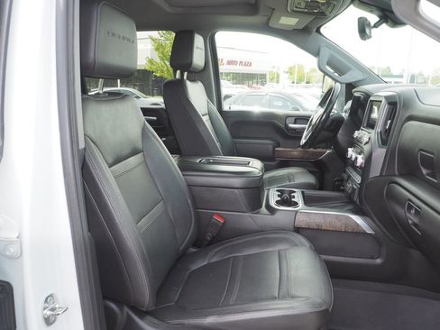 Used 2021 GMC Sierra 3500 Denali w/ Denali Ultimate Package AWD/4WD image 21