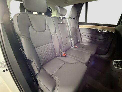 New 2026 Volvo XC90 B5 Core AWD/4WD image 28