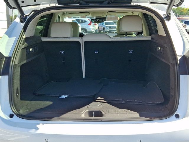 Certified 2022 Buick Envision Preferred FWD image 28