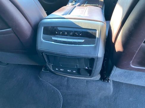 Used 2021 Cadillac Escalade ESV Sport Platinum image 9