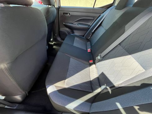 Used 2025 Nissan Versa SV FWD image 25