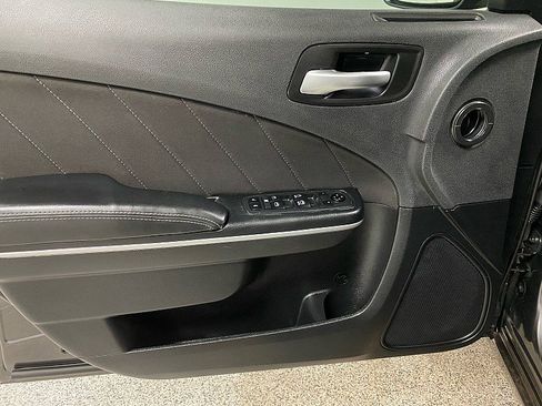 Used 2021 Dodge Charger SXT image 9