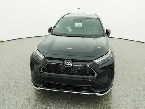 New 2025 Toyota RAV4 SE image 48