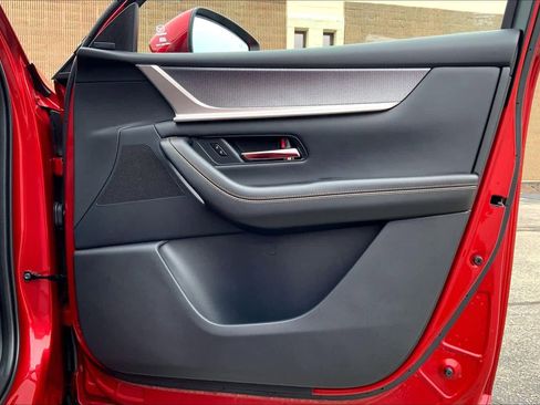 Used 2025 MAZDA CX-90 3.3 Turbo S w/ Premium Package image 23