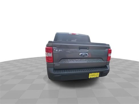 Used 2023 Ford Maverick XLT image 7