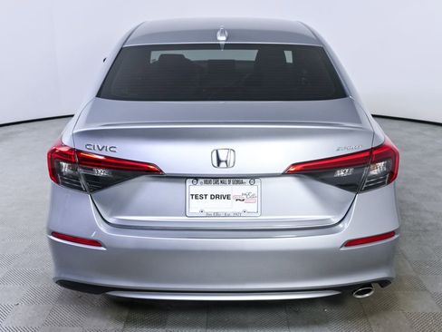 Used 2024 Honda Civic Sport image 26