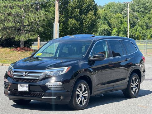 Used 2017 Honda Pilot EX-L image 3