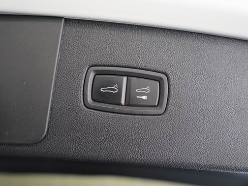 Used 2019 Porsche Cayenne S AWD/4WD image 39