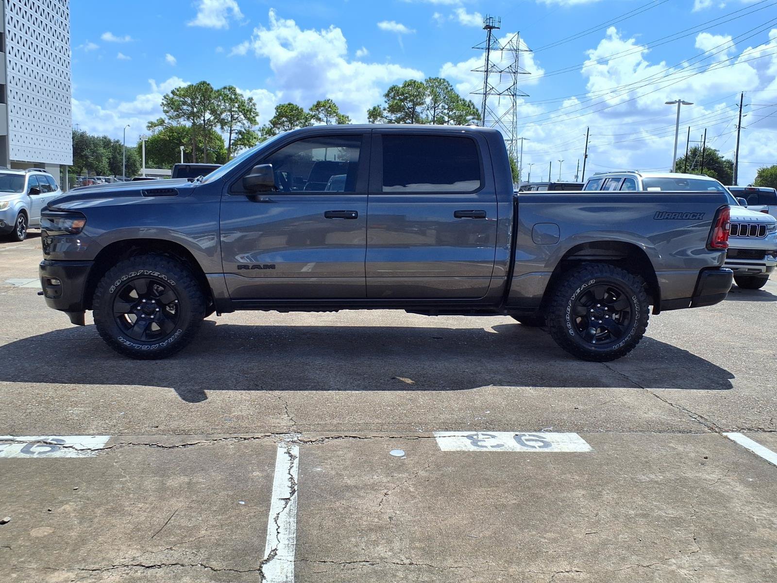 Used 2025 RAM 1500 Warlock AWD/4WD image 26