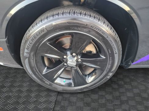 Used 2023 Dodge Challenger SXT image 22