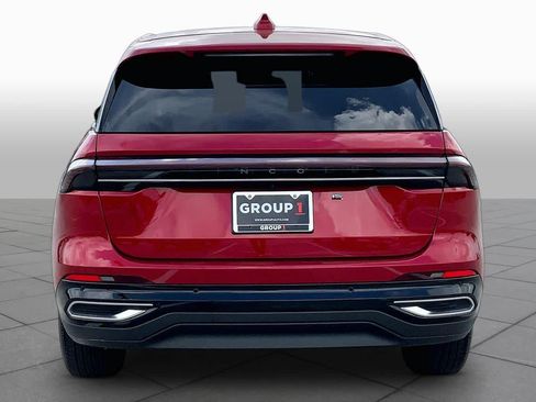 Used 2024 Lincoln Nautilus Premier w/ Equipment Group 102A AWD/4WD image 5