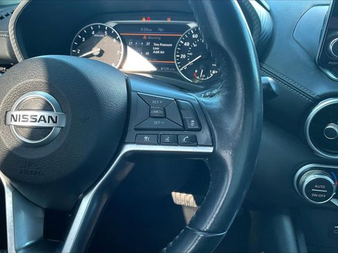 Used 2020 Nissan Sentra SV image 19