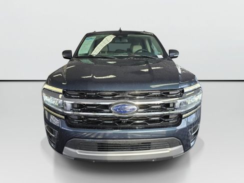 Used 2024 Ford Expedition Limited AWD/4WD image 8