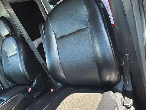 Used 2022 Ford E-Transit 148 High Roof w/ Load Area Protection Package RWD image 36