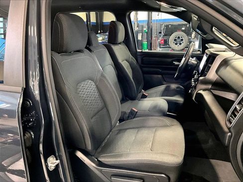 Used 2025 RAM 1500 Classic Warlock AWD/4WD image 11