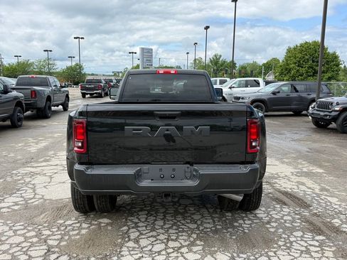 New 2026 RAM 3500 Tradesman AWD/4WD image 7
