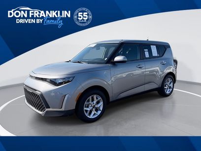 Used 2025 Kia Soul LX