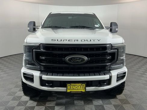 Used 2020 Ford F350 Lariat image 2