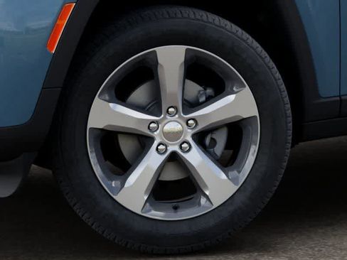 New 2026 Jeep Grand Cherokee Limited image 8