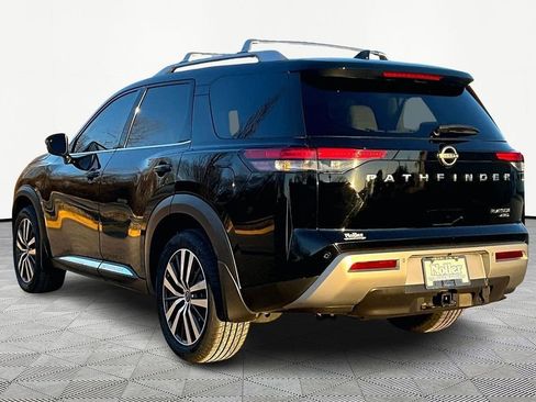 Used 2022 Nissan Pathfinder Platinum w/ Cargo Package image 13