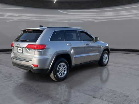 Used 2018 Jeep Grand Cherokee Laredo RWD image 5
