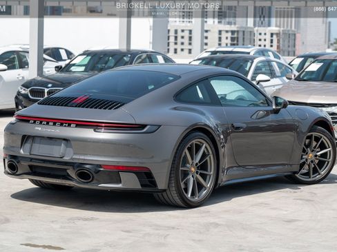 Used 2024 Porsche 911 Carrera S image 4
