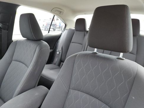 Used 2023 Toyota Corolla LE image 22