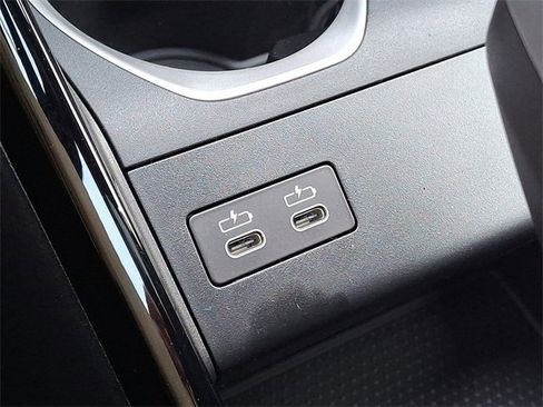 New 2026 BMW X1 xDrive28i w/ Convenience Package image 18